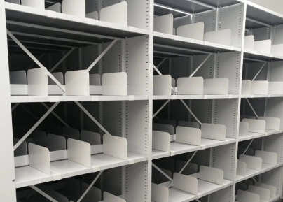 Ячеистый стеллаж со съемными разделителями