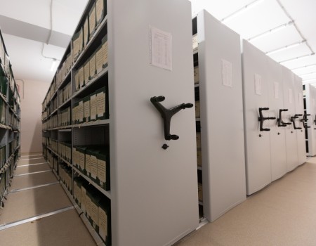 передвижные стеллажи для коробов